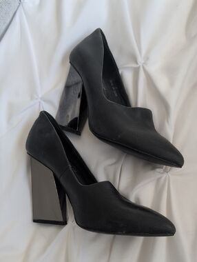 Jeffrey Campbell Black Pointed Toe Block Heel Pumps